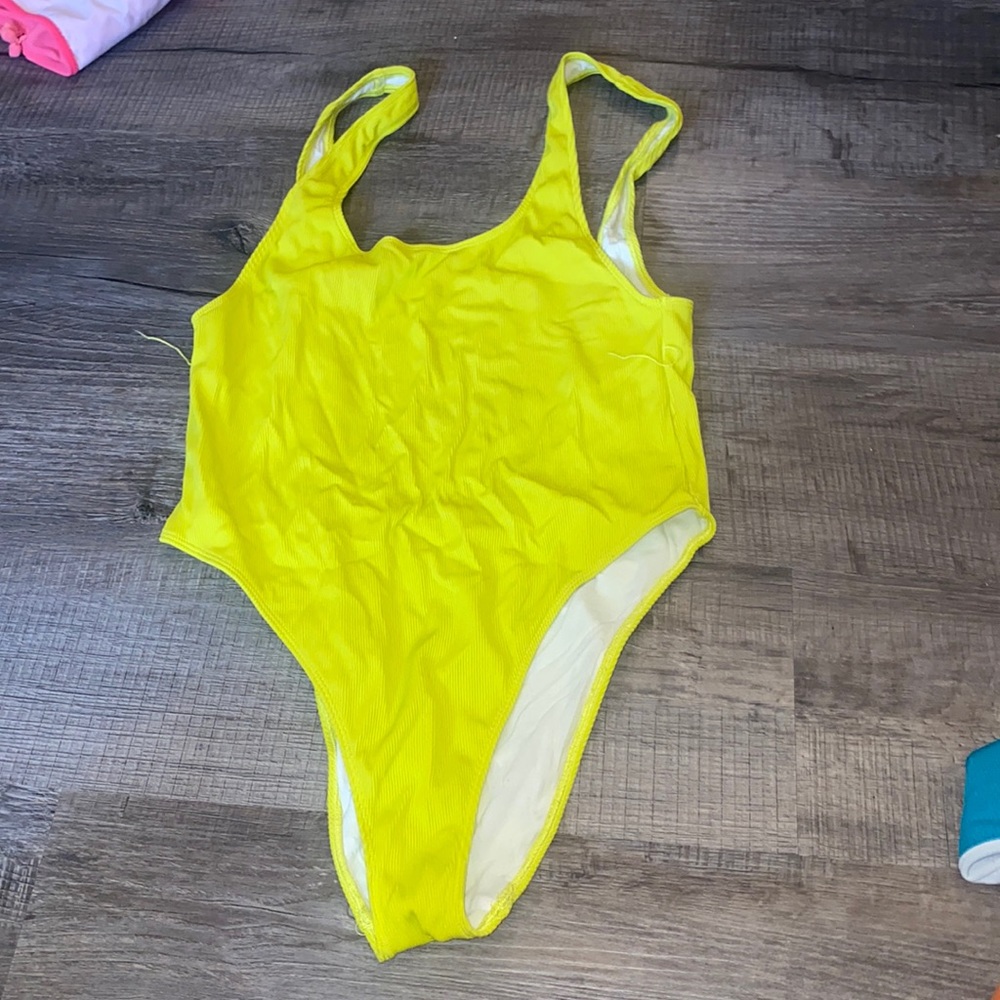 Open back yellow bikini
